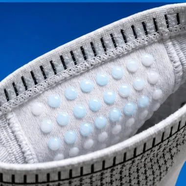 Anti-slip silicone strips inside the top of the sleeve